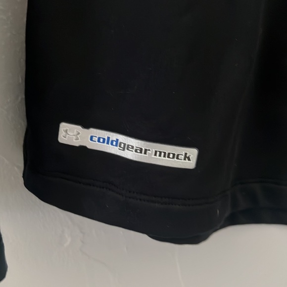 Under Armour mock neck cold gear black size medium - Picture 4 of 4